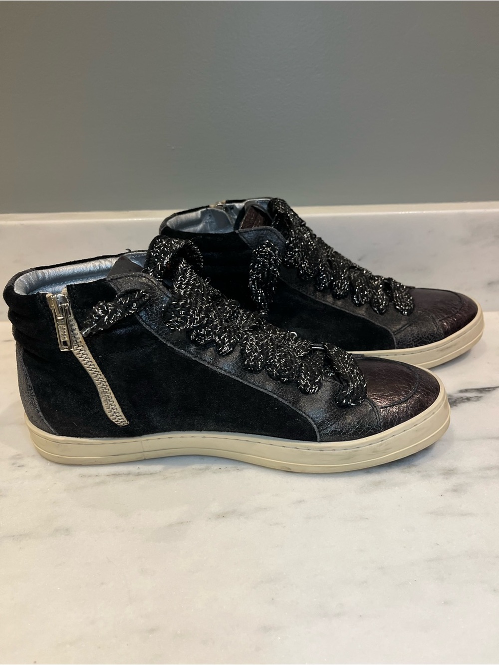 Black P448 High-Top Women's Casual Sneakers